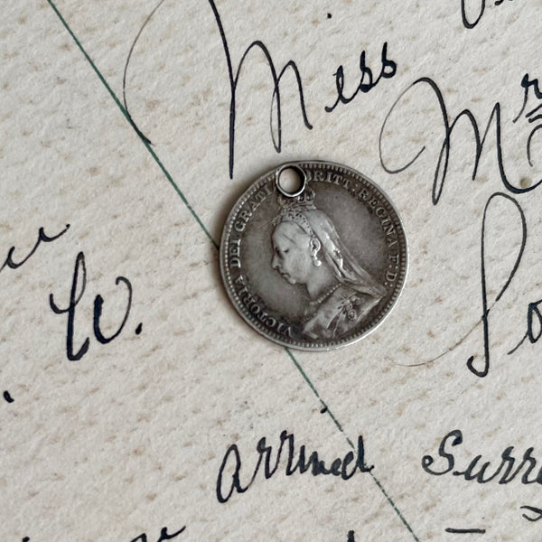 Victorian Dinna Forget Love Token Charm