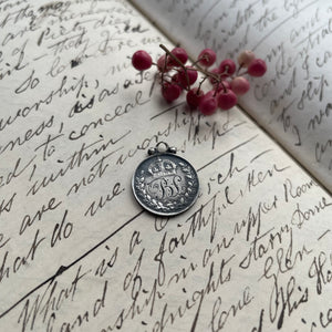 Victorian BL Love Token Charm