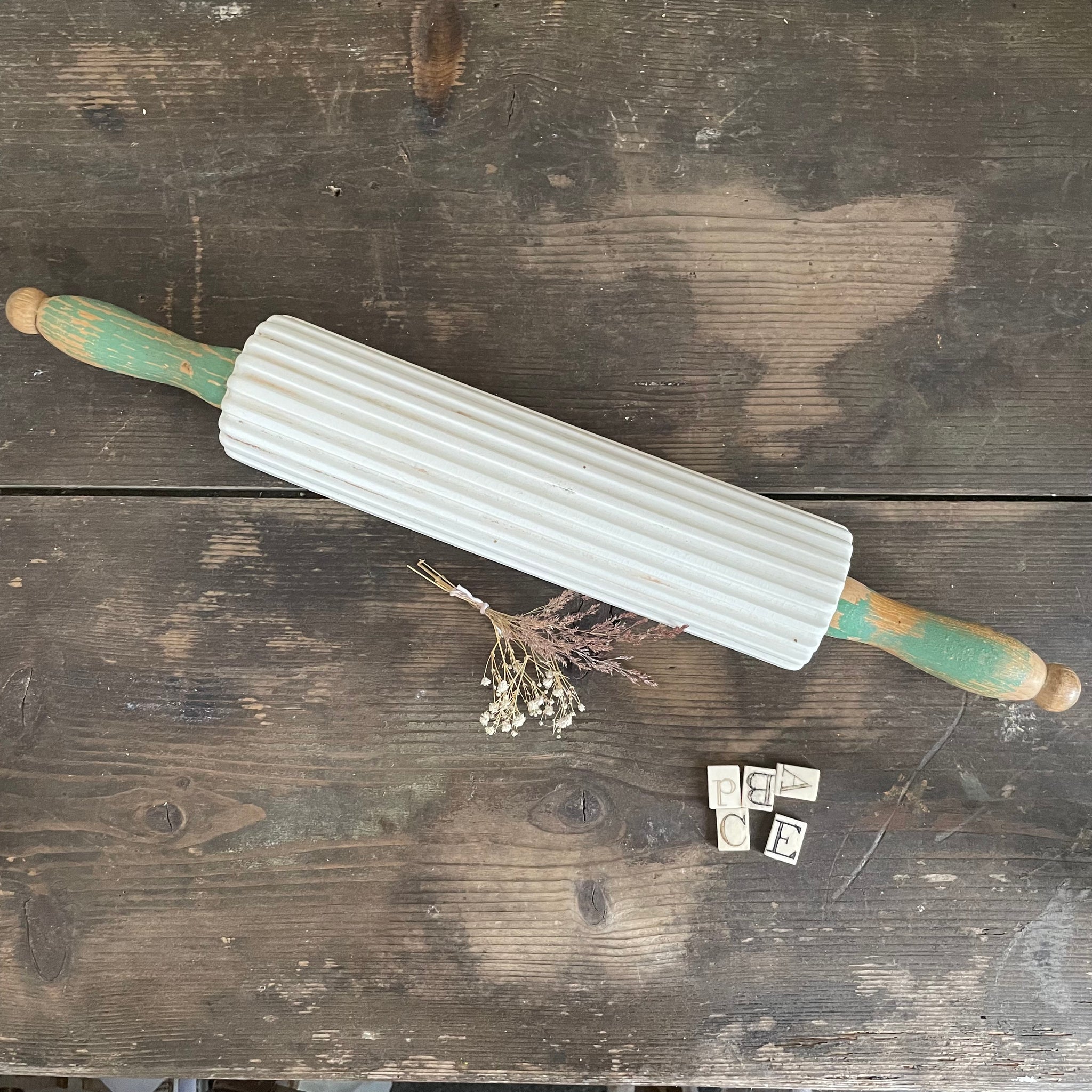 Antique Ridged Rolling Pin