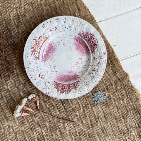 Antique Lustre Daisy Rimmed Plate